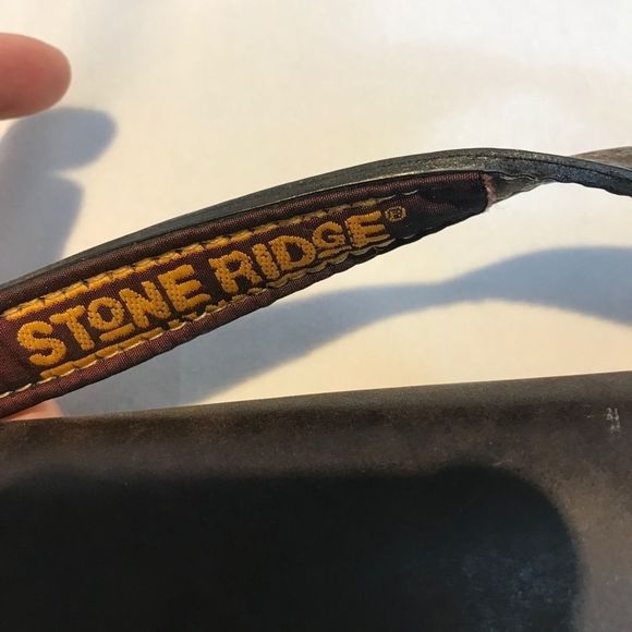 Stone Ridge Brown Leather Crossbody Purse - Picture 4 of 10